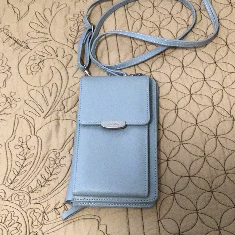 NWOT CROSSBODY PHONECASE/WALLET